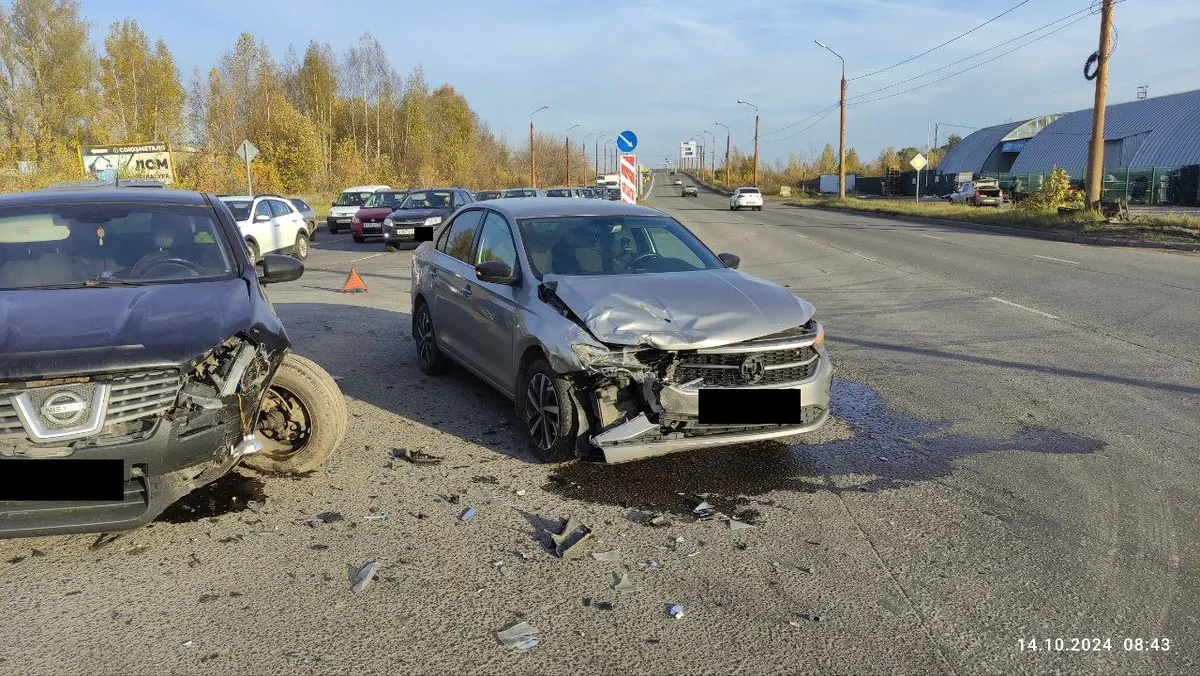Фото к делу: Ремонт по ОСАГО заменили деньгами, взыскали убытки, 150 000 ₽ штрафа и неустойку: 660 445 ₽